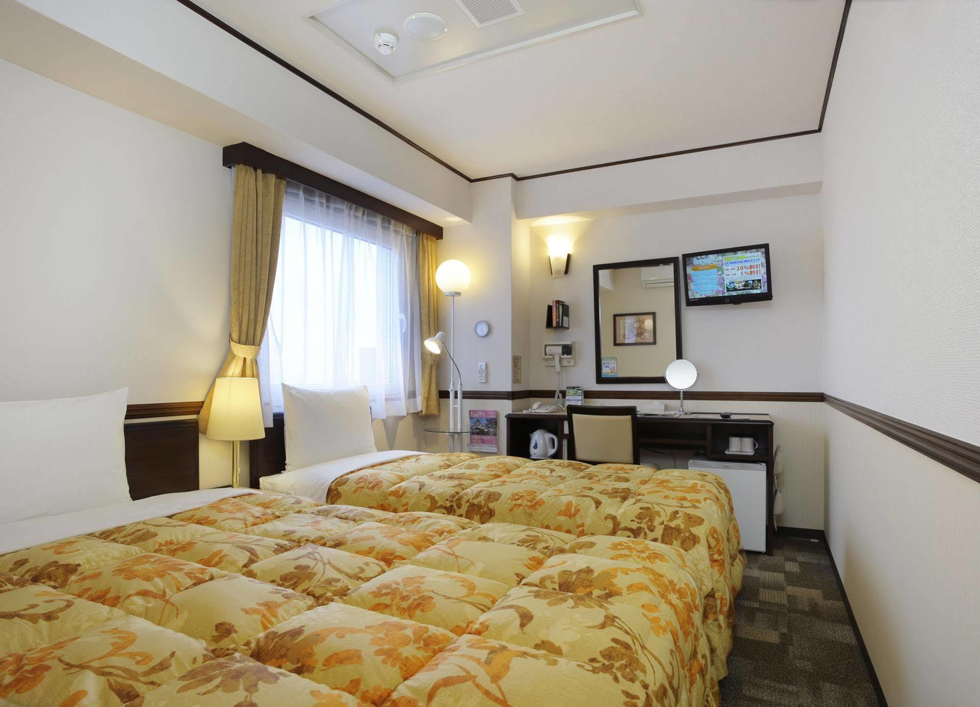 Toyoko Inn Misato Ekimae Dış mekan fotoğraf